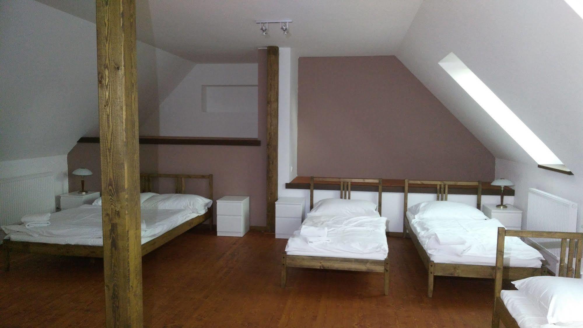 Hotel U Zeleneho Stromu 네포묵 외부 사진